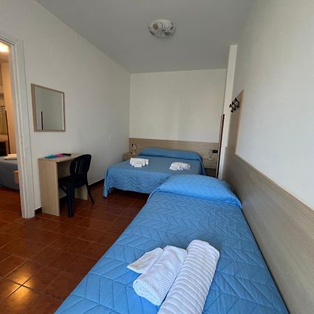 Albergo Florida Capo Rizzuto Esterno foto