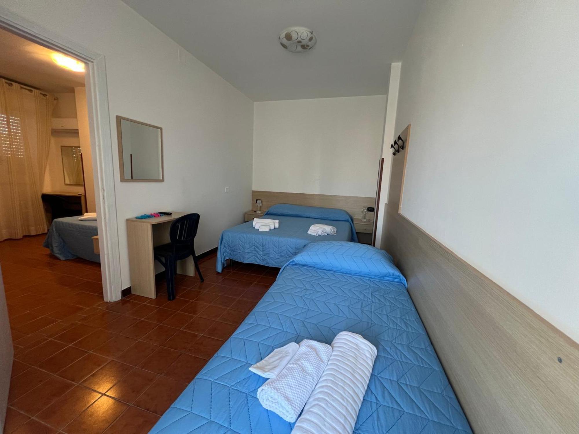 Albergo Florida Capo Rizzuto Esterno foto