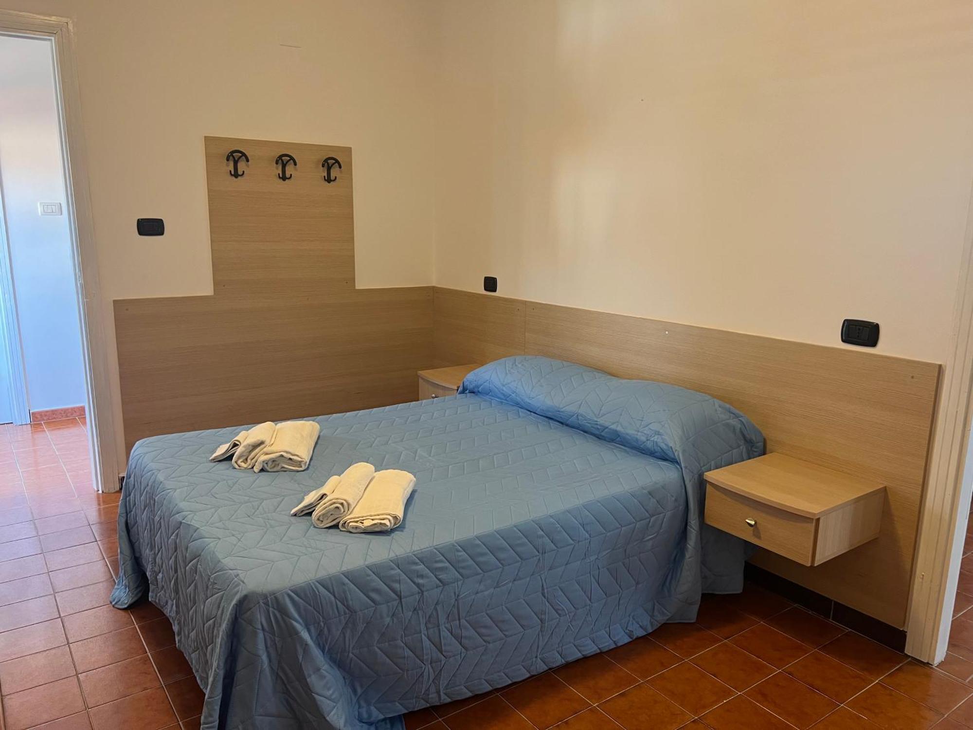 Albergo Florida Capo Rizzuto Esterno foto